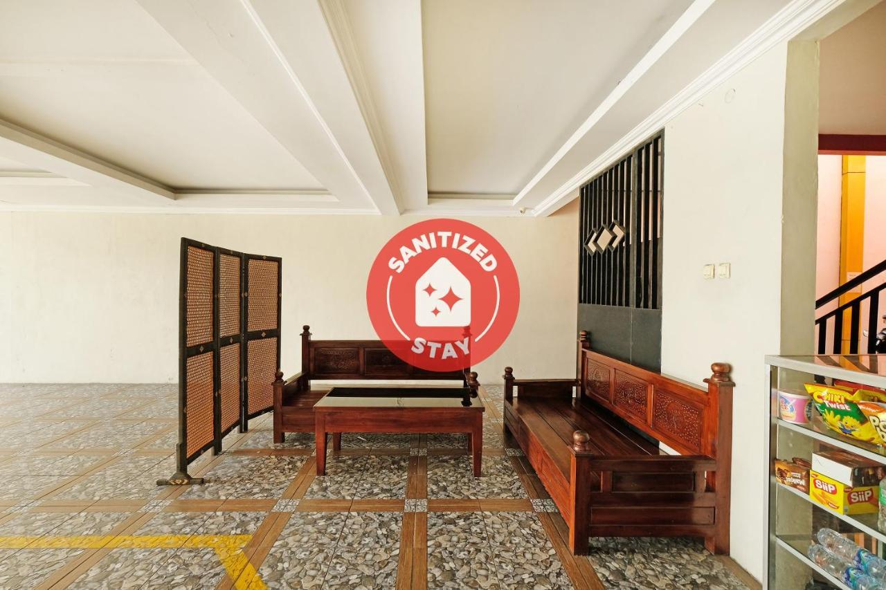 Oyo 91453 Hotel Srikandi Gejayan Maguwo Zewnętrze zdjęcie
